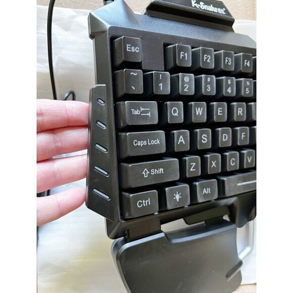 Gaming Single Hand Key Ergonomic Keyboard w/ Backlit G92 NIB - Picture 6 of 8